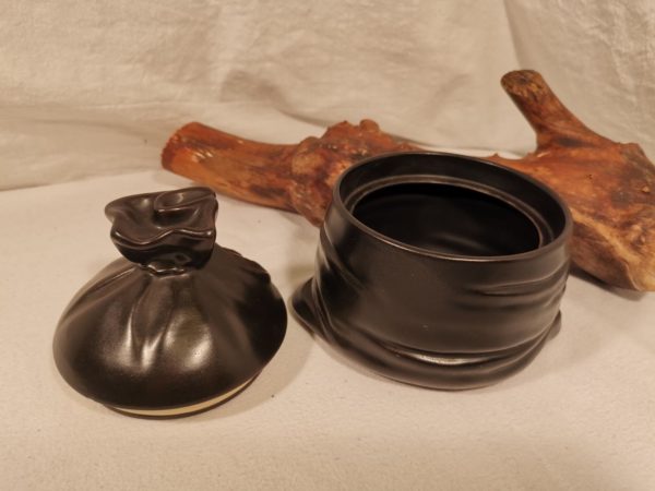 Aschenbecher Tabaktopf in Sack Optik aus Keramik